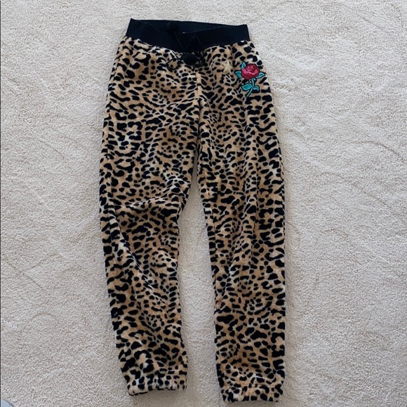 Super soft Betsey Johnson pajama pants - Picture 2 of 6